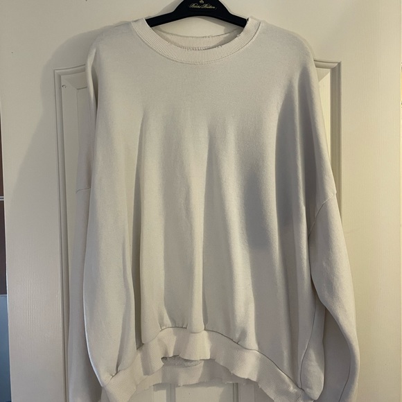 Bershka Beige Crewneck Sweatshirt - Picture 1 of 3